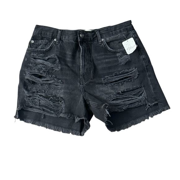 NWT! Free People Maggie Mid Rise Distressed Cut-Off Black Shorts - Size 28 - Picture 5 of 9
